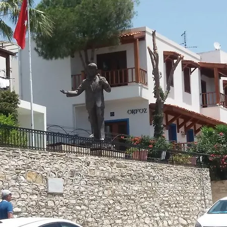 伯顿汽车旅馆 博德鲁姆