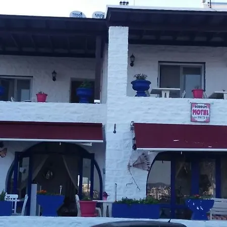 Bodrum Motel בודרום