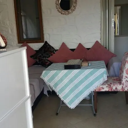 Bodrum Motel בודרום